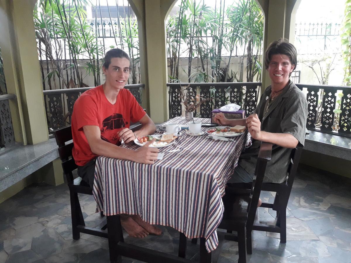 Coc Guest House & Hostel Chiang Mai Dış mekan fotoğraf